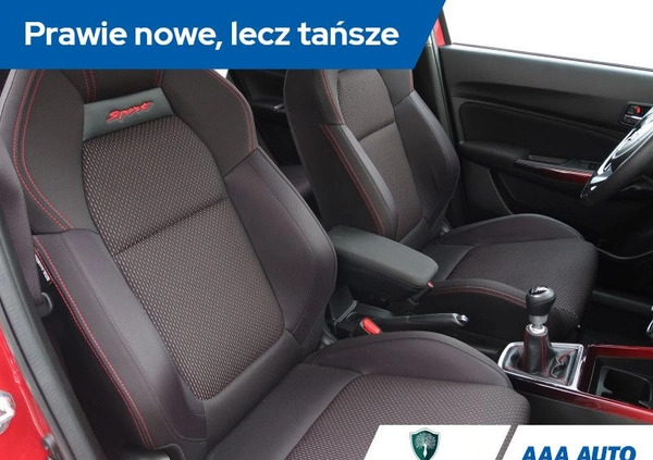 Suzuki Swift cena 71000 przebieg: 60990, rok produkcji 2019 z Jasień małe 379